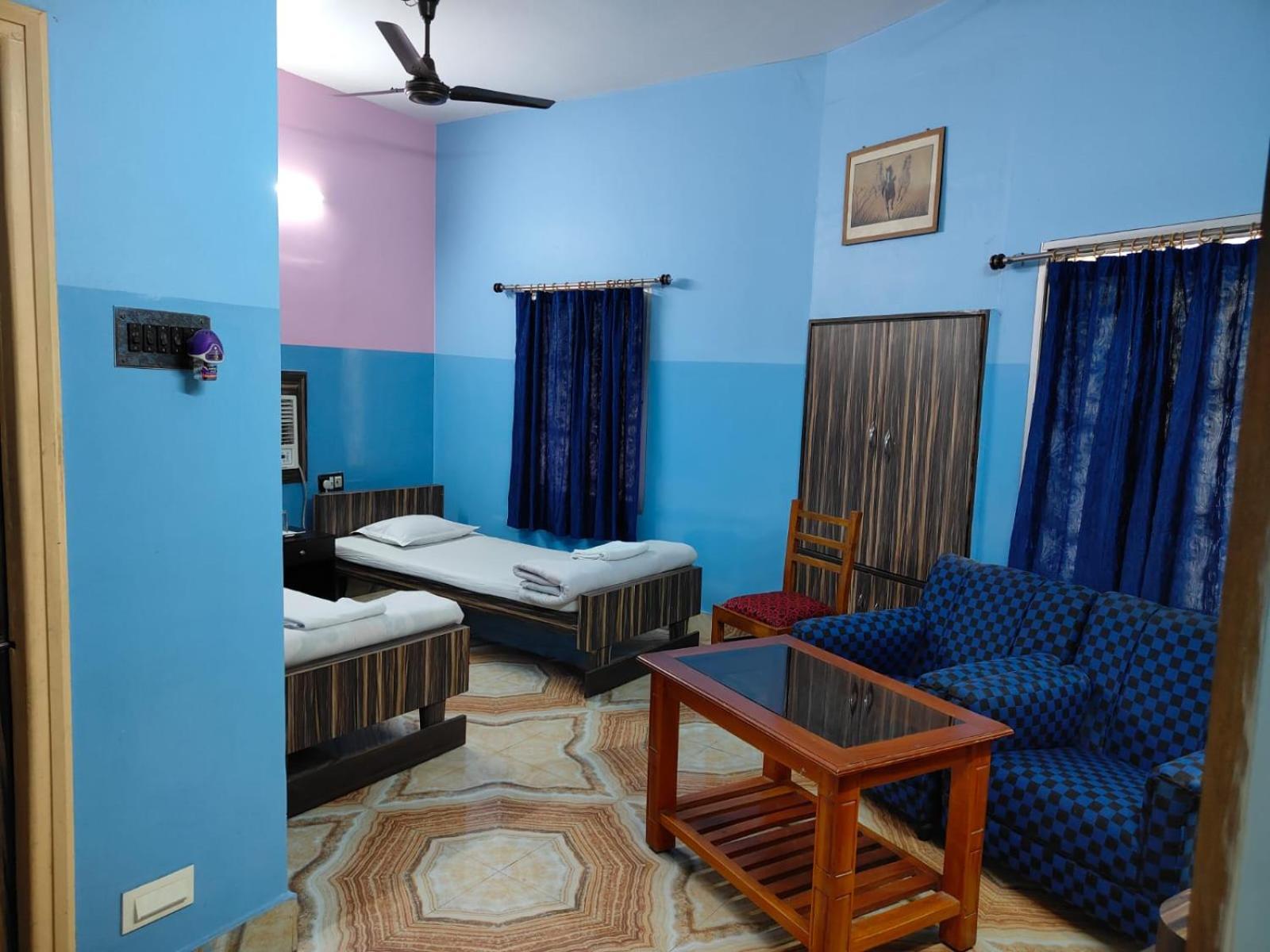 Hotel Purbanchal Māldah Zewnętrze zdjęcie